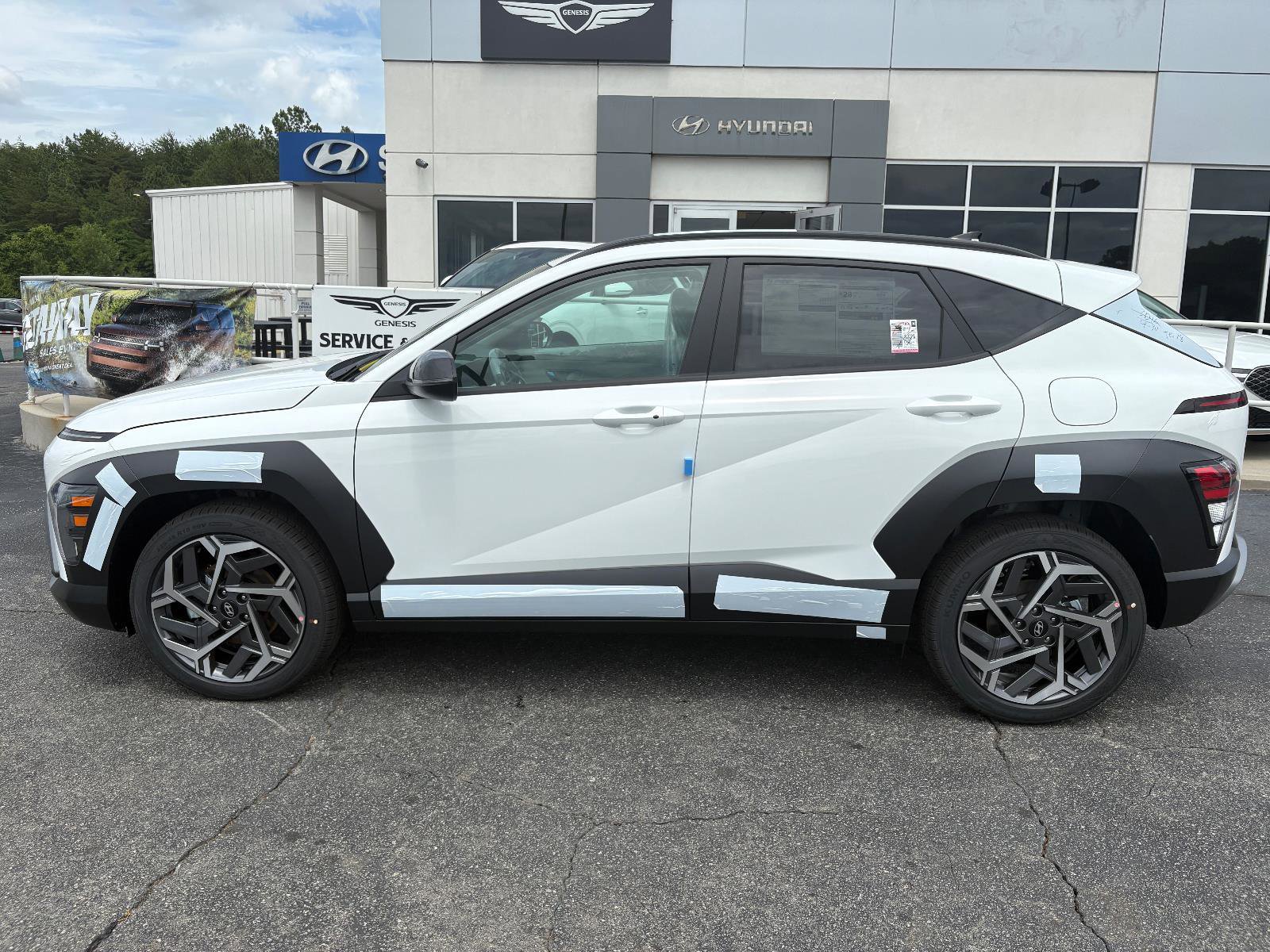 New 2026 Hyundai Kona SEL Premium FWD image 4