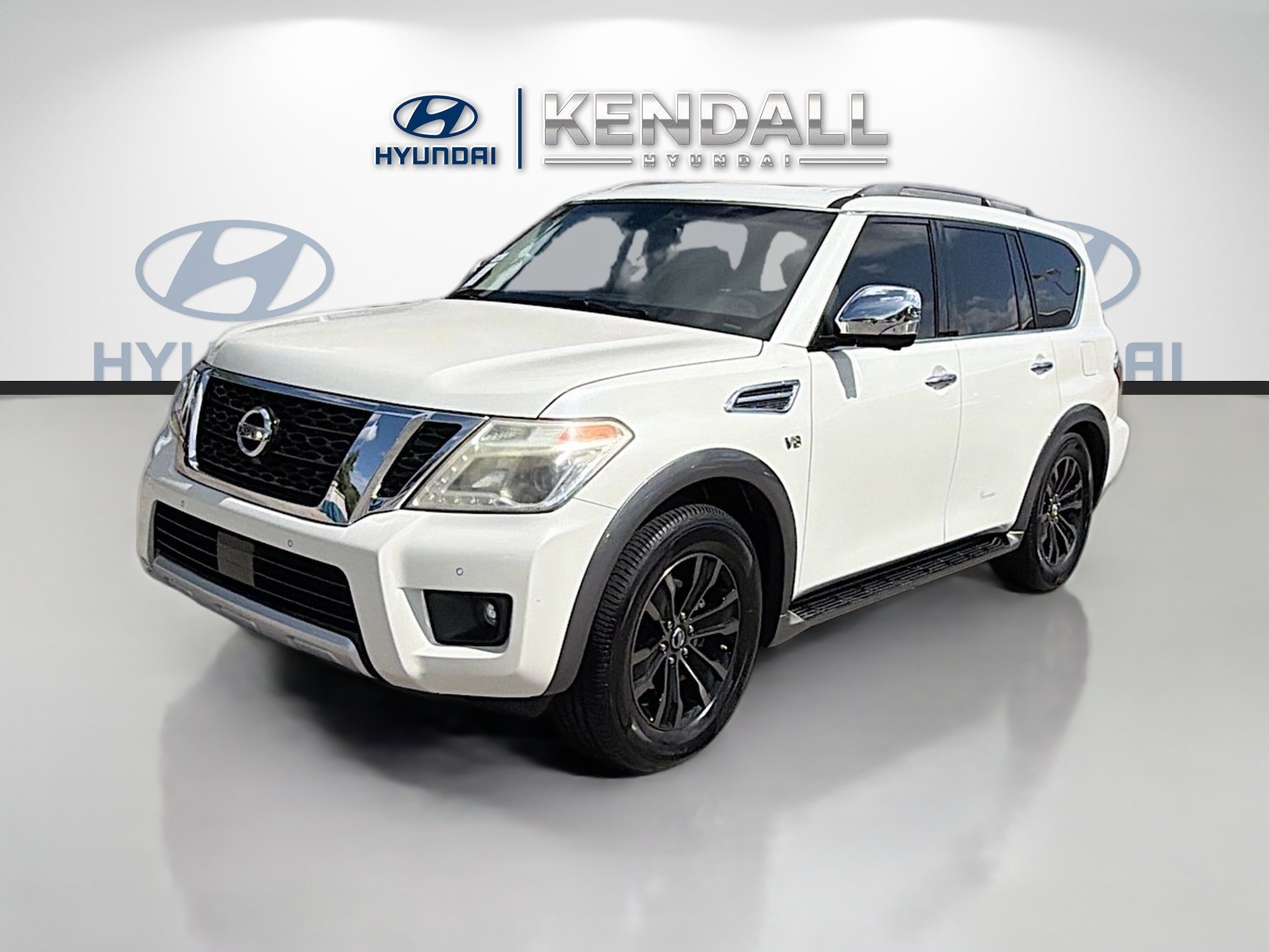 Used 2017 Nissan Armada Platinum RWD image 3