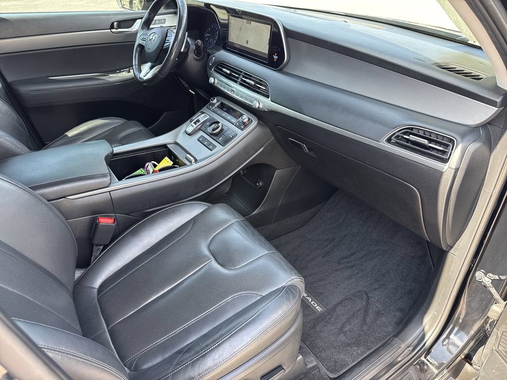 Certified 2022 Hyundai Palisade SEL w/ 8P Bench Seat Package FWD image 35