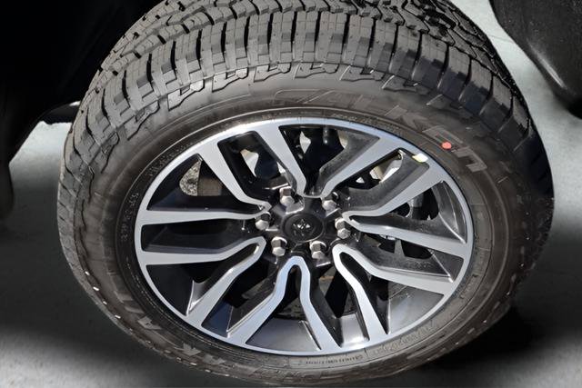New 2026 RAM 1500 Limited image 27