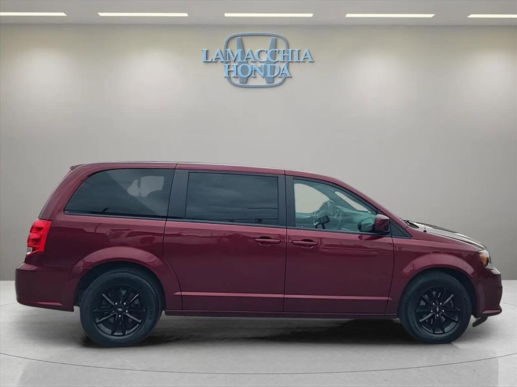 Used 2020 Dodge Grand Caravan GT FWD image 6