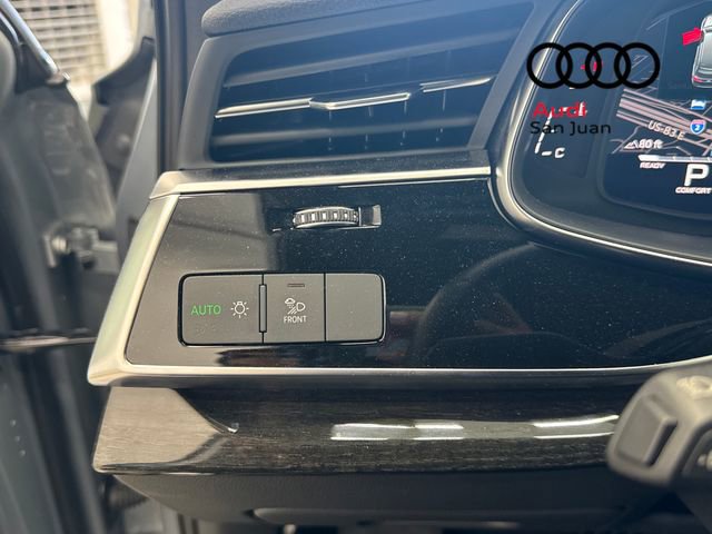 Used 2025 Audi Q7 2.0T Premium w/ Convenience Plus Package image 16