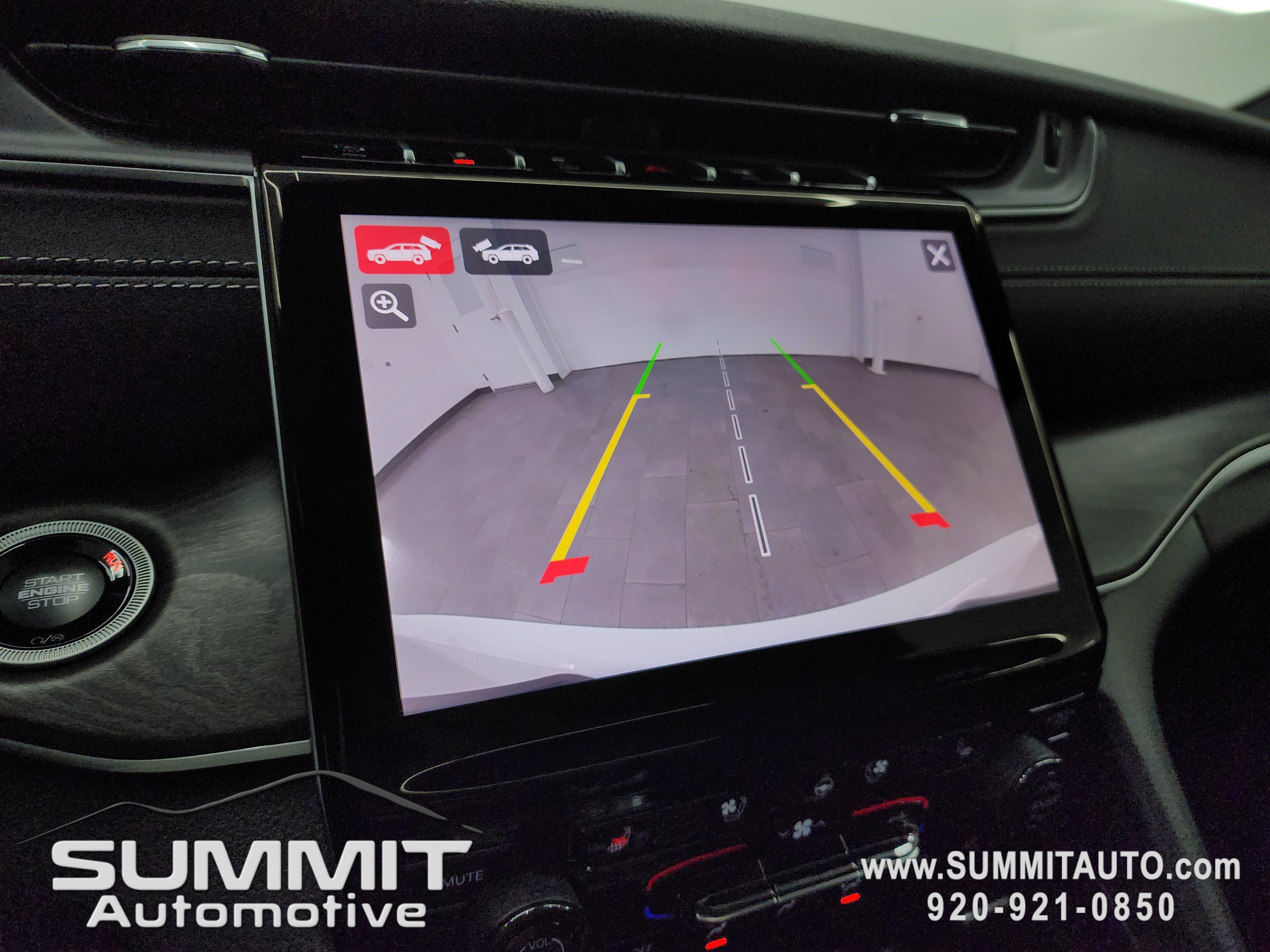 New 2025 Jeep Grand Cherokee Limited w/ Luxury Tech Group II image 21