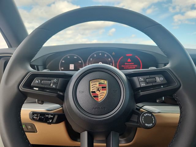 New 2026 Porsche Cayenne image 17