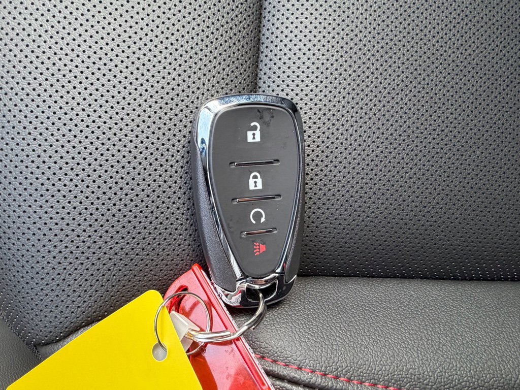 New 2026 Chevrolet Trax RS w/ Sunroof Package image 10