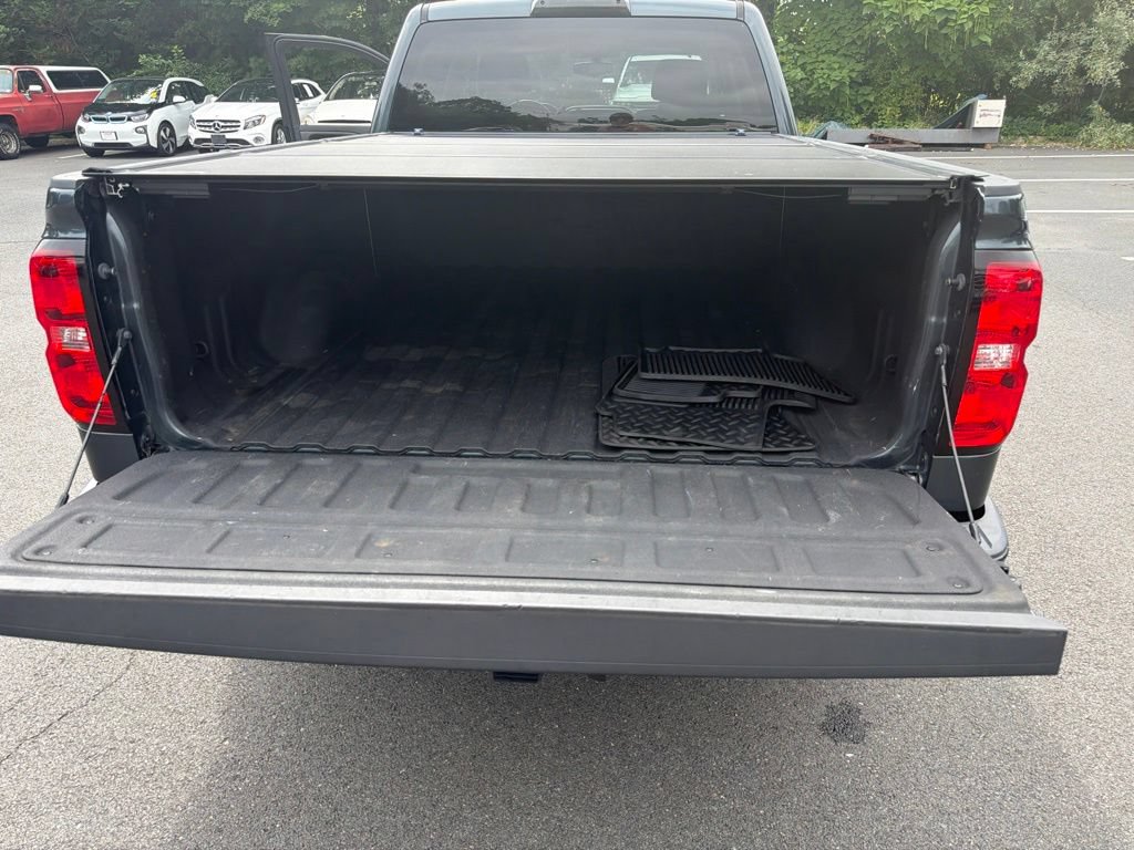 Used 2018 Chevrolet Silverado 1500 LT w/ All Star Edition AWD/4WD image 30
