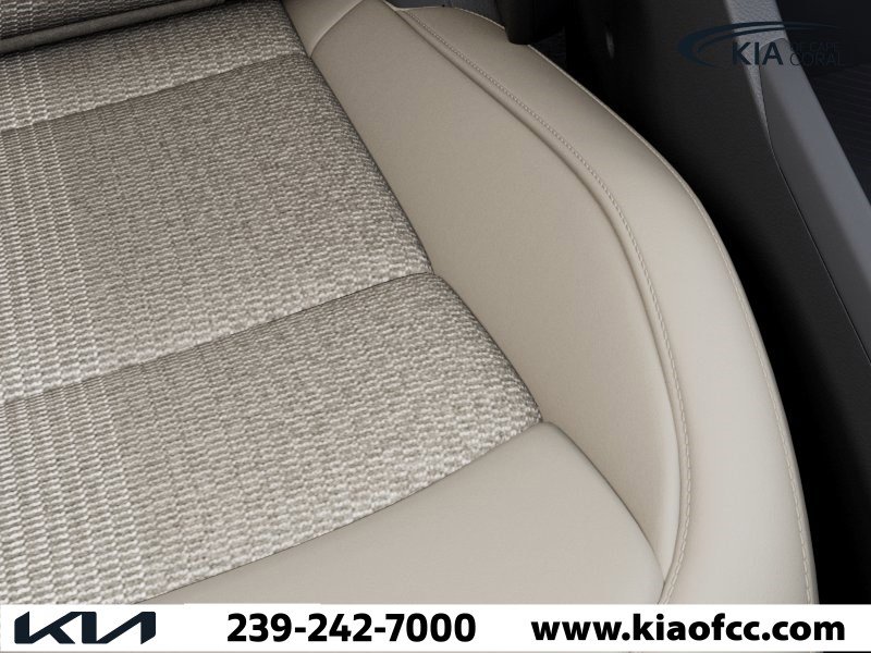 New 2026 Kia Niro EX FWD image 24