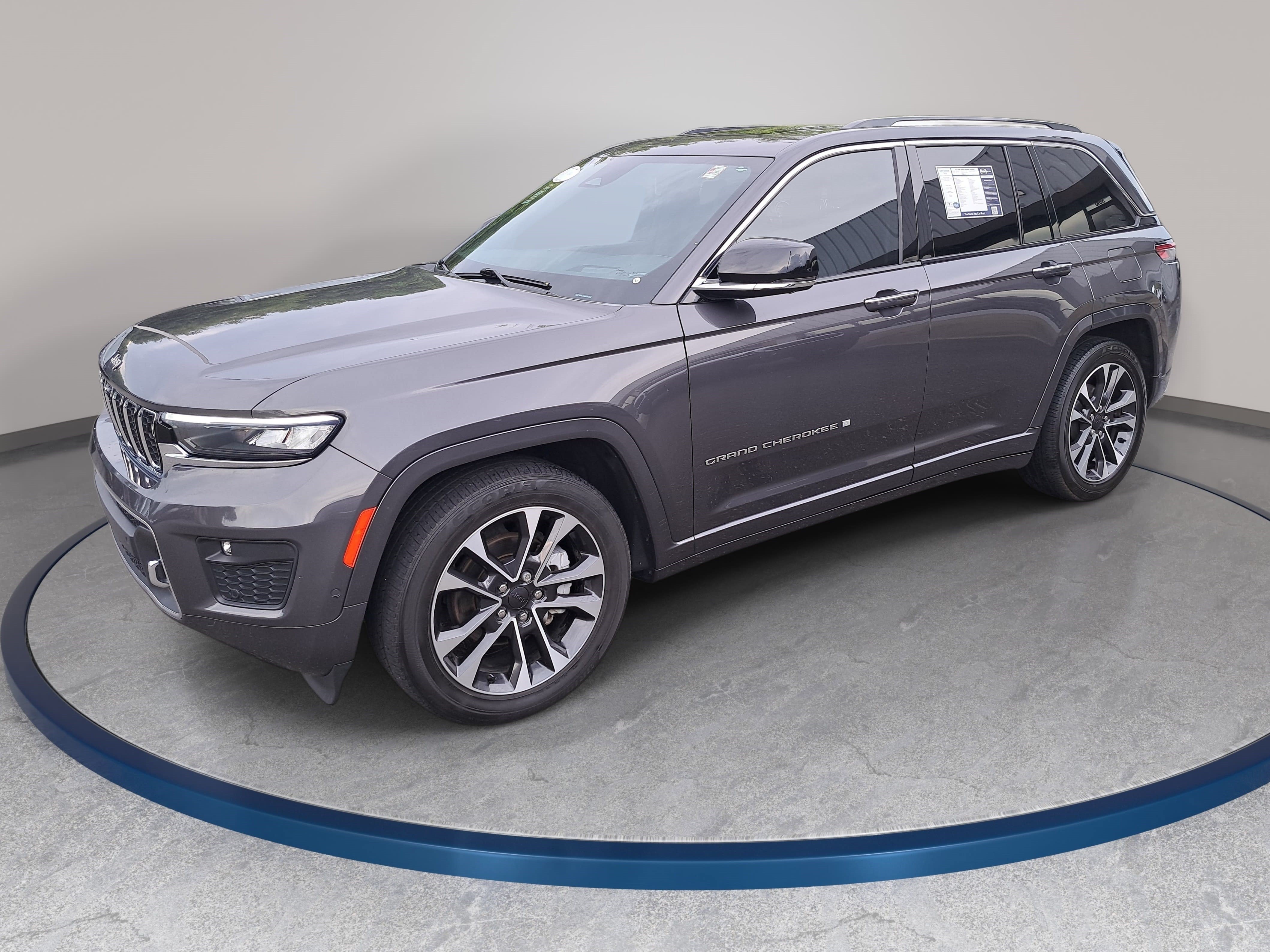 Used 2023 Jeep Grand Cherokee Overland w/ Adv Protech Group III