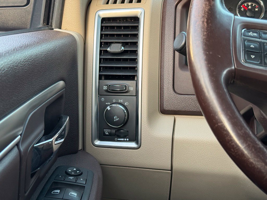 Used 2015 RAM 3500 SLT w/ Popular Equipment Group AWD/4WD image 28