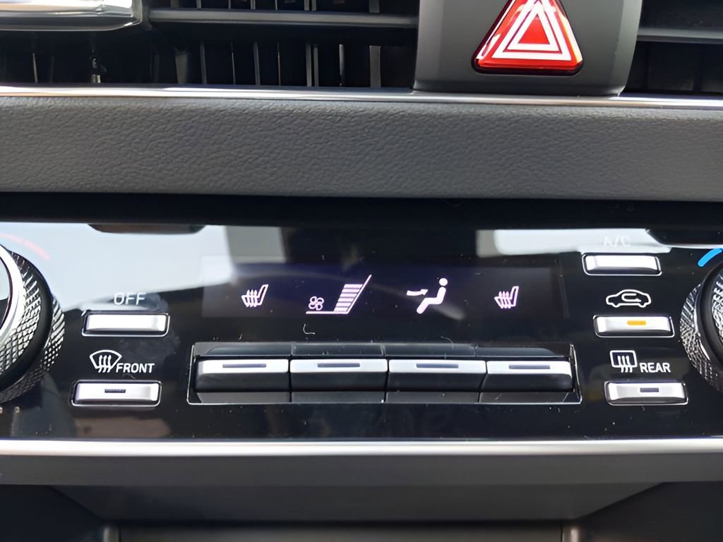 Certified 2023 Hyundai Sonata SEL Plus FWD image 21