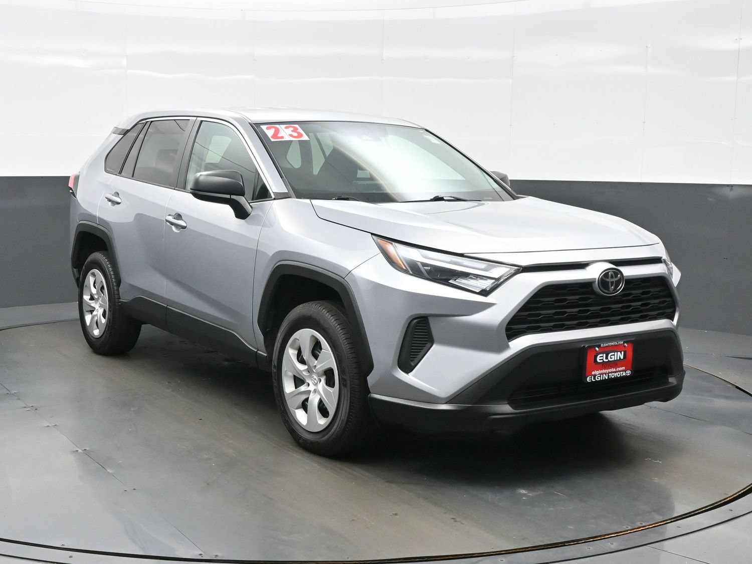 Used 2023 Toyota RAV4 LE AWD/4WD image 8