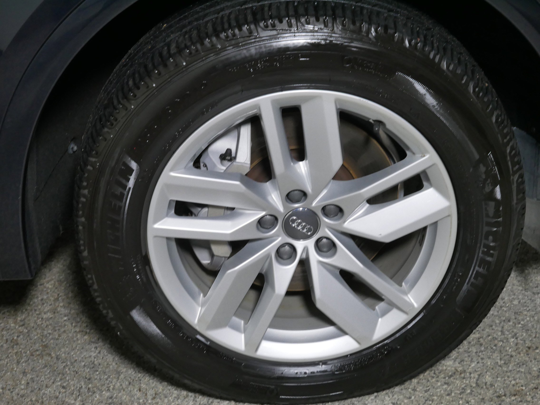 Used 2020 Audi Q5 2.0T Premium w/ Convenience Package image 15