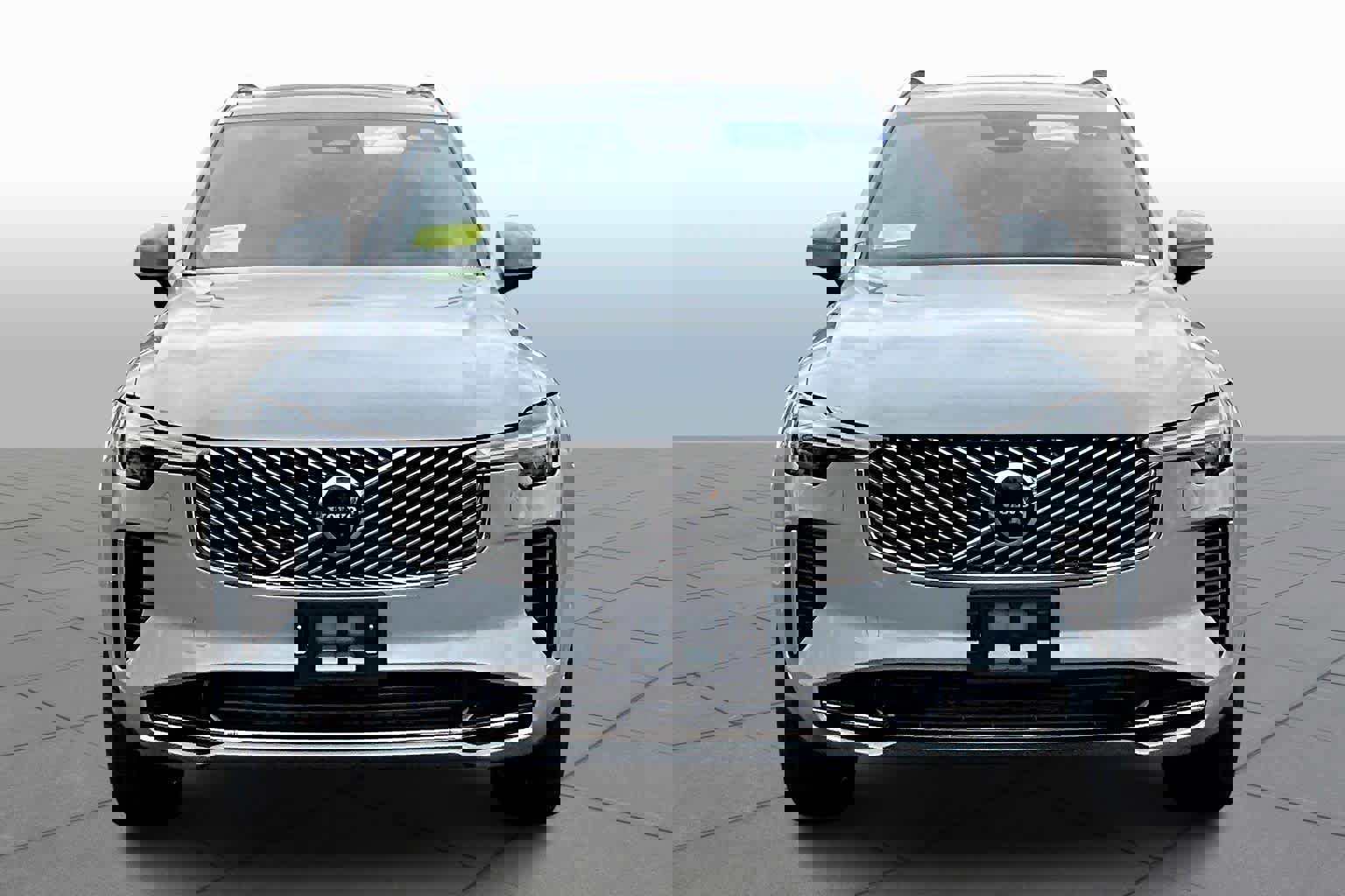 New 2026 Volvo XC90 B6 Plus w/ Protection Package Premier image 2