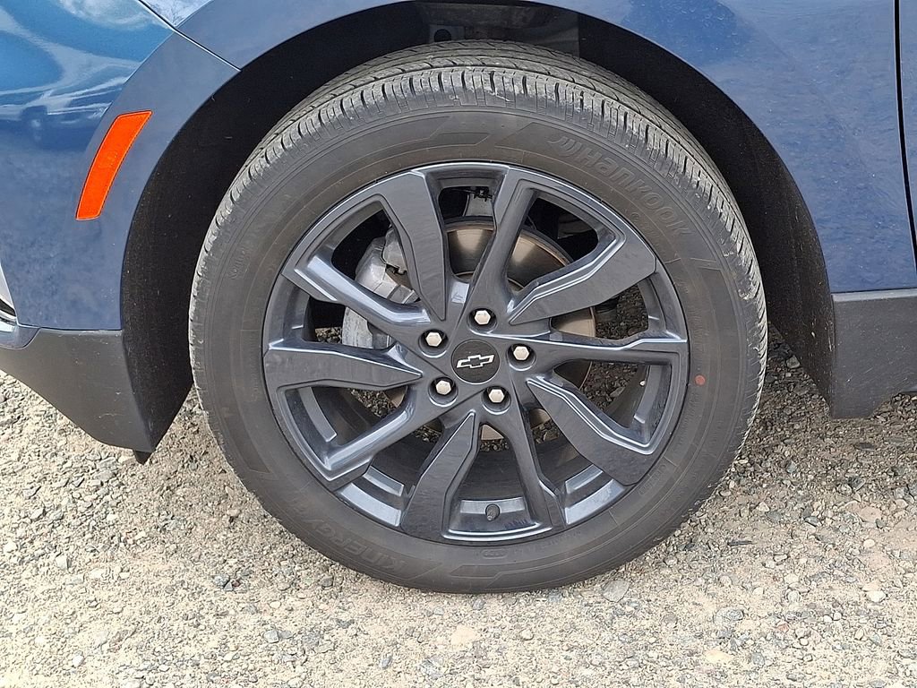 Used 2024 Chevrolet Equinox RS AWD/4WD image 32