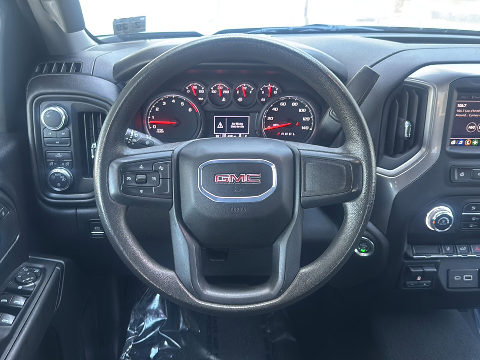 Used 2024 GMC Sierra 2500 Pro w/ Convenience Package AWD/4WD image 2