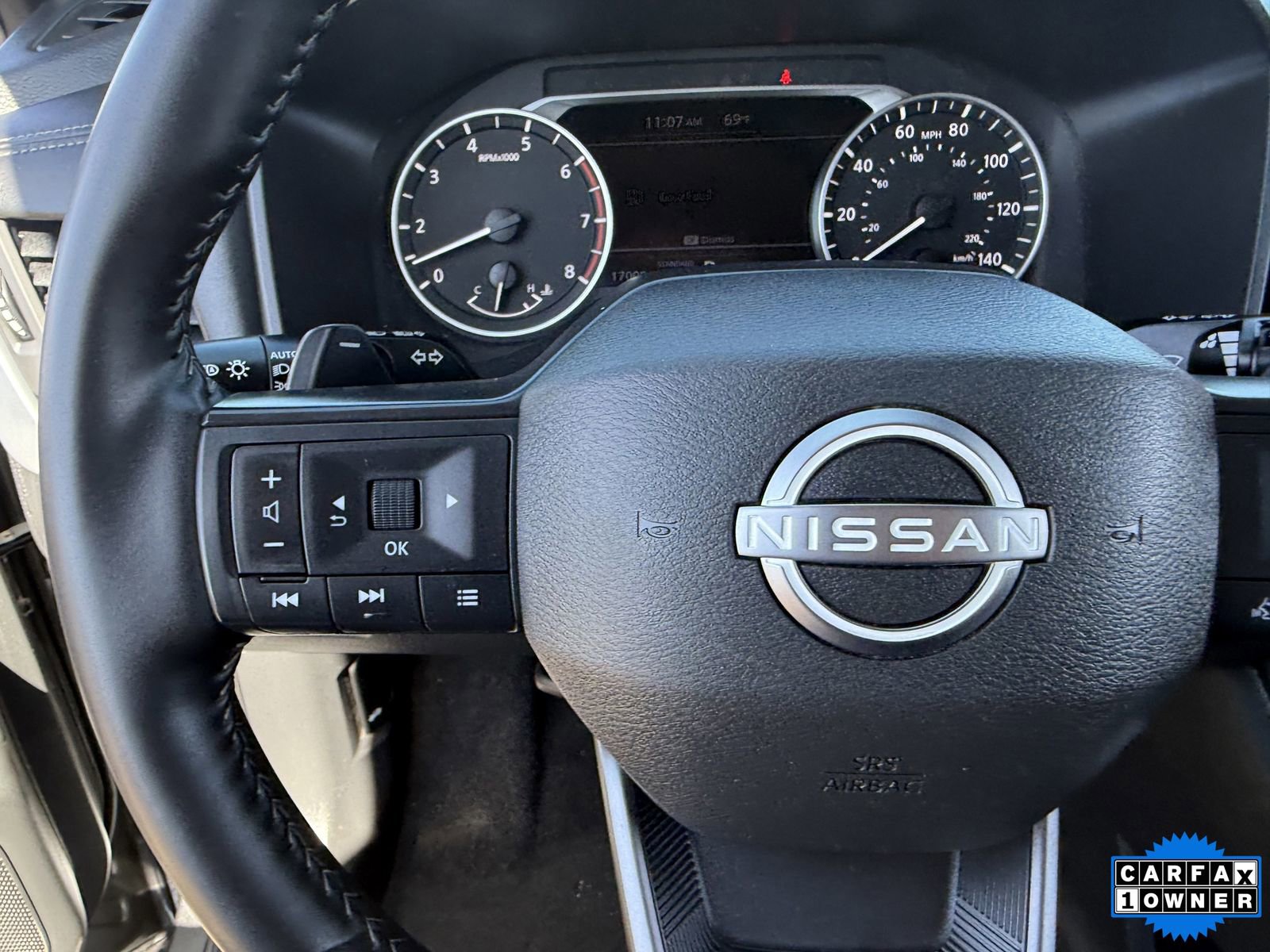 Certified 2025 Nissan Rogue SV image 2