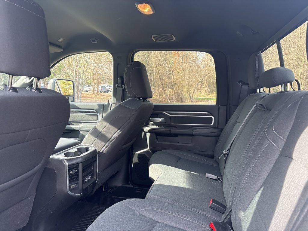 Used 2024 RAM 2500 Big Horn w/ Night Edition image 21