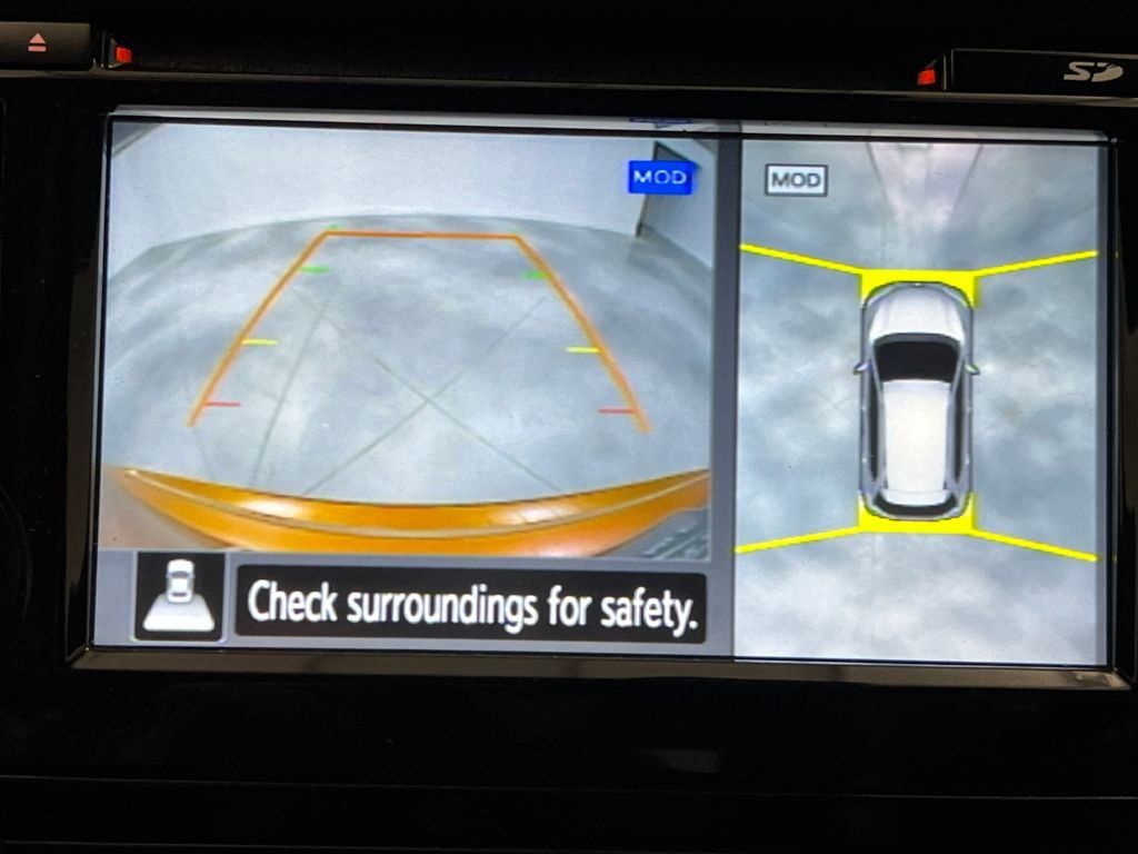 Used 2017 Nissan Rogue SL image 54