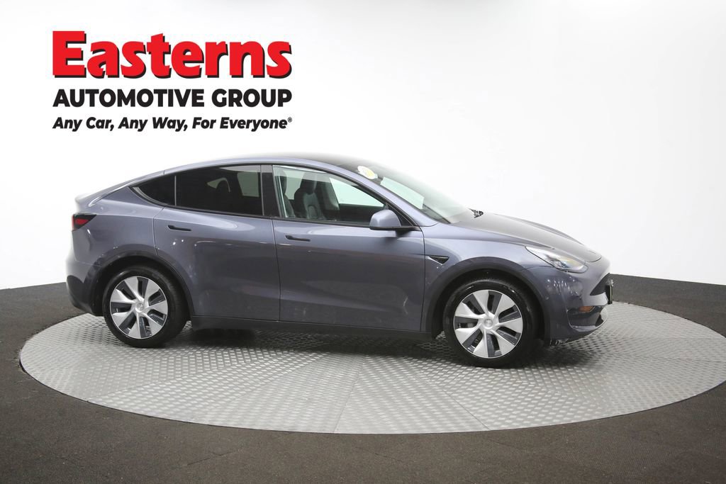 Used 2021 Tesla Model Y Long Range AWD/4WD image 43