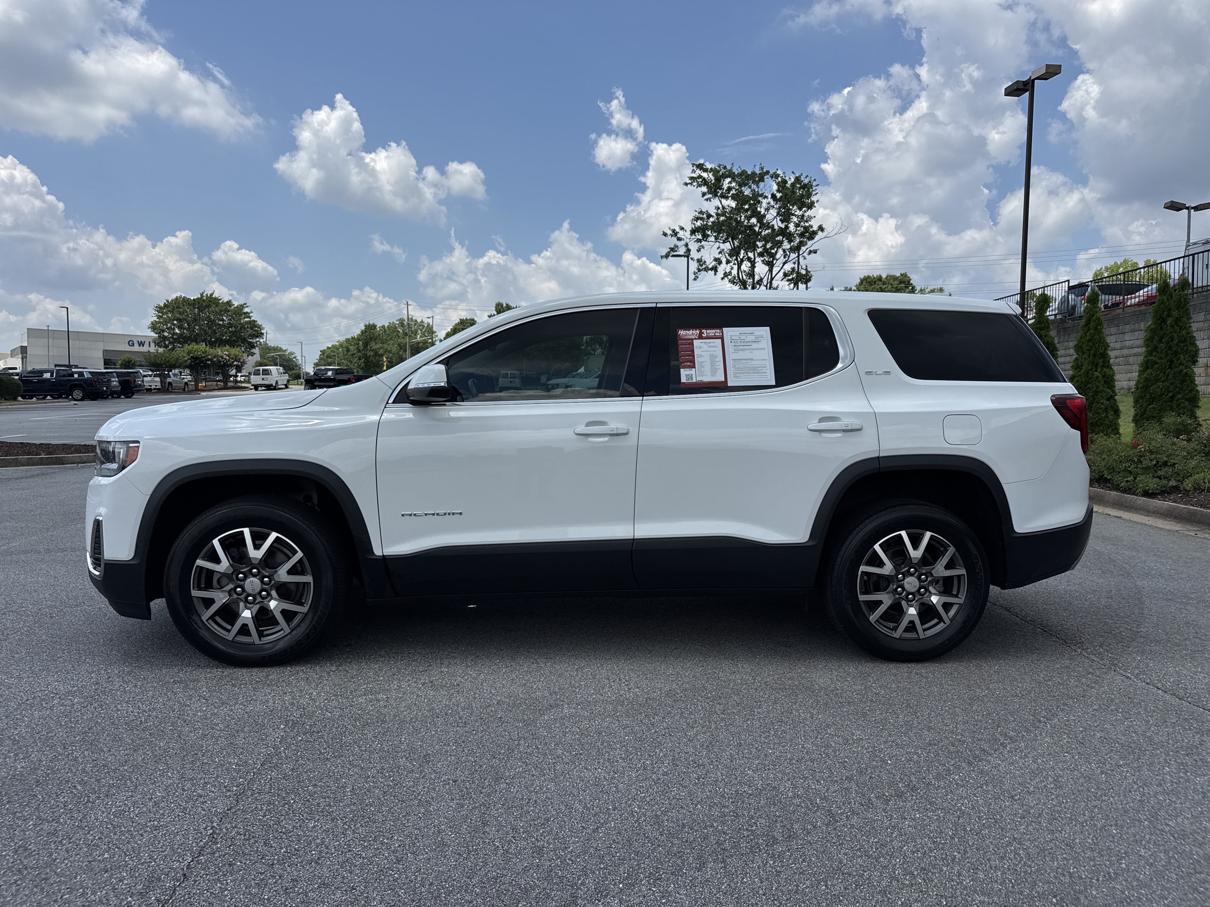 Used 2020 GMC Acadia SLE FWD image 7