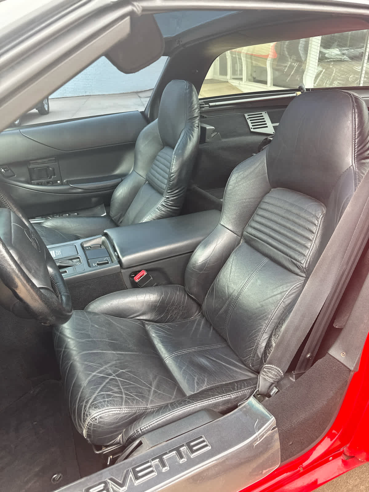 Used 1996 Chevrolet Corvette Coupe image 12