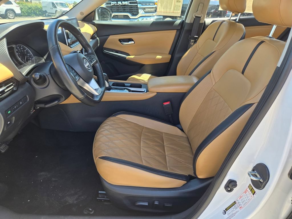 Used 2024 Nissan Sentra SV w/ SV Premium Package FWD image 16
