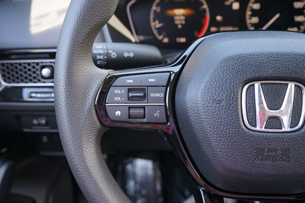 Used 2025 Honda Civic LX image 25