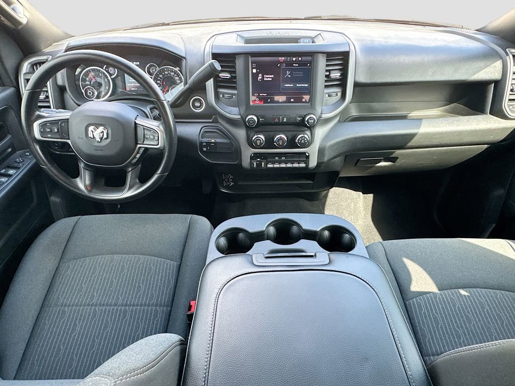 Used 2024 RAM 3500 Tradesman w/ Chrome Appearance Group image 27