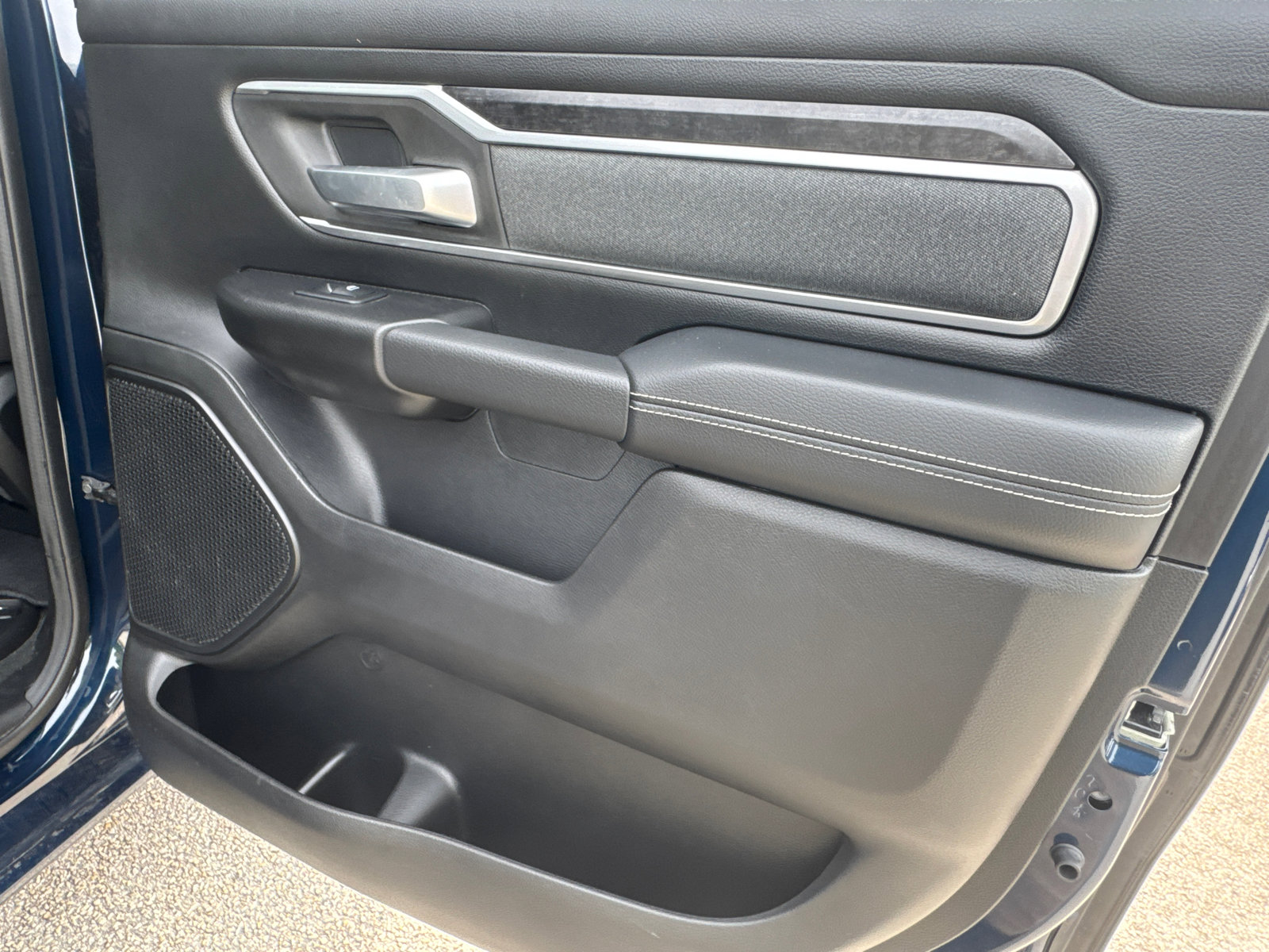 Used 2022 RAM 1500 Big Horn image 17