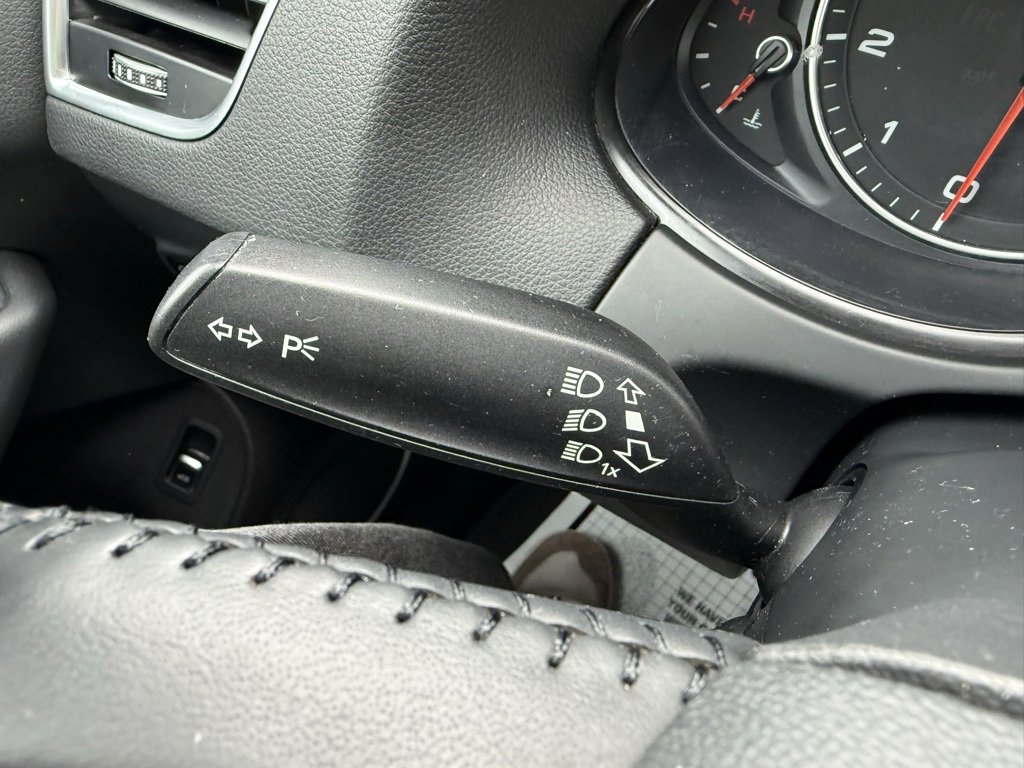 Used 2016 Audi Q5 2.0T Premium Plus w/ Technology Package image 23