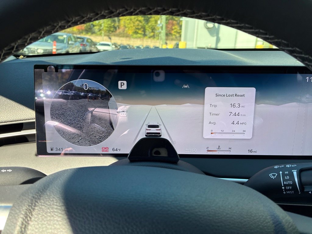 New 2027 Genesis GV70 2.5T Advanced AWD/4WD image 31