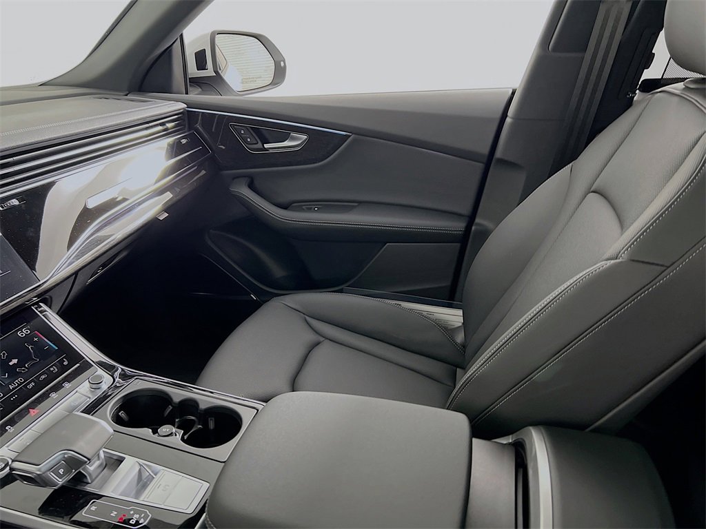 New 2026 Audi Q8 Premium Plus image 24