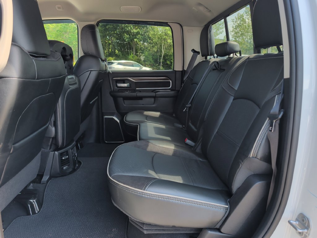 Used 2024 RAM 2500 Laramie w/ Safety Group AWD/4WD image 28