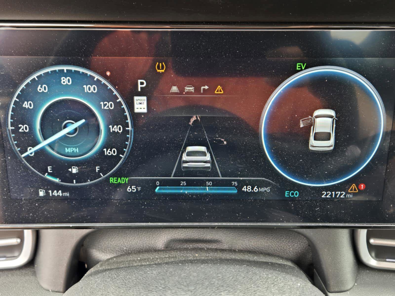 Certified 2024 Hyundai Elantra Blue FWD image 19