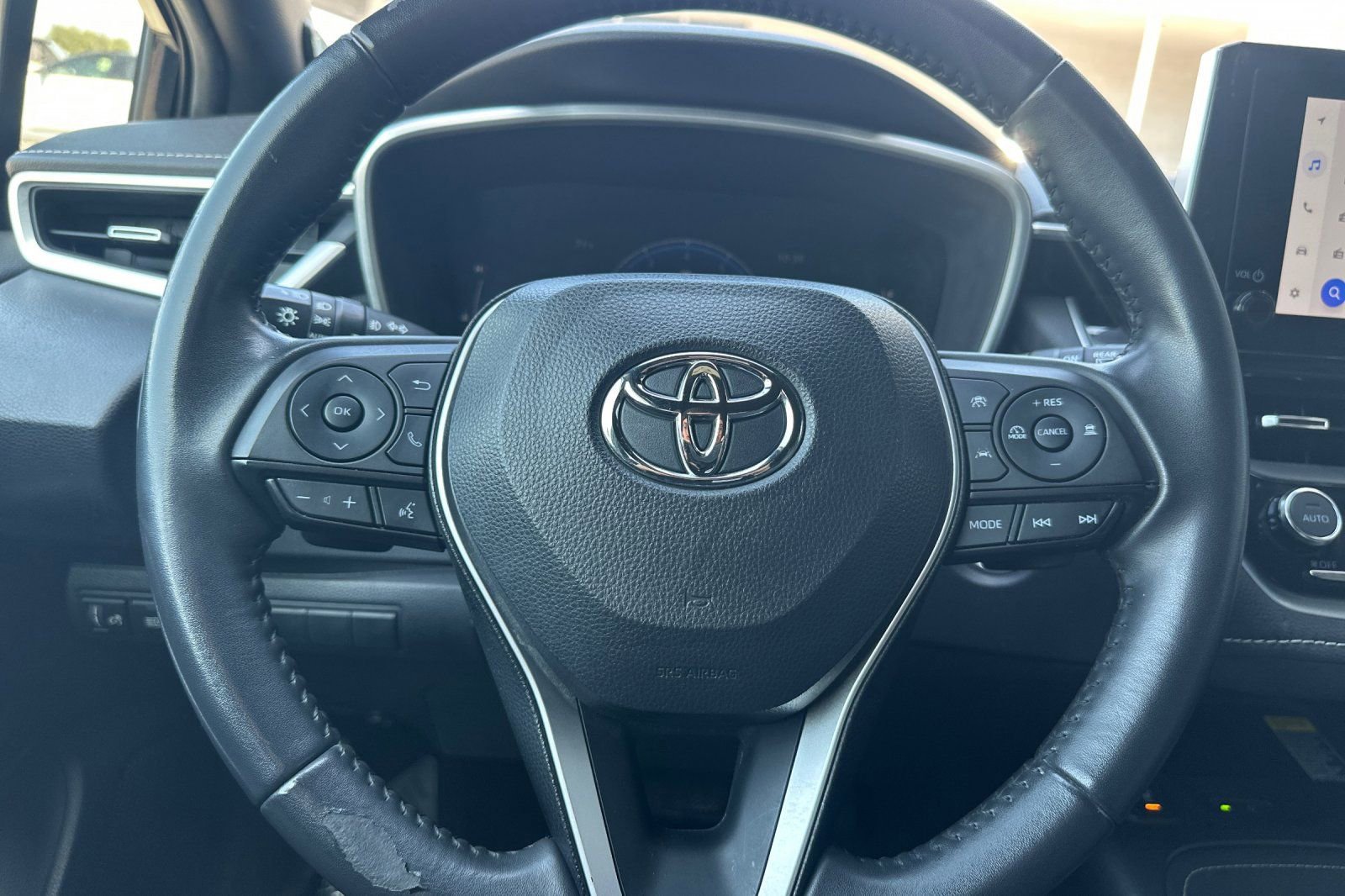 Used 2023 Toyota Corolla XSE FWD image 30