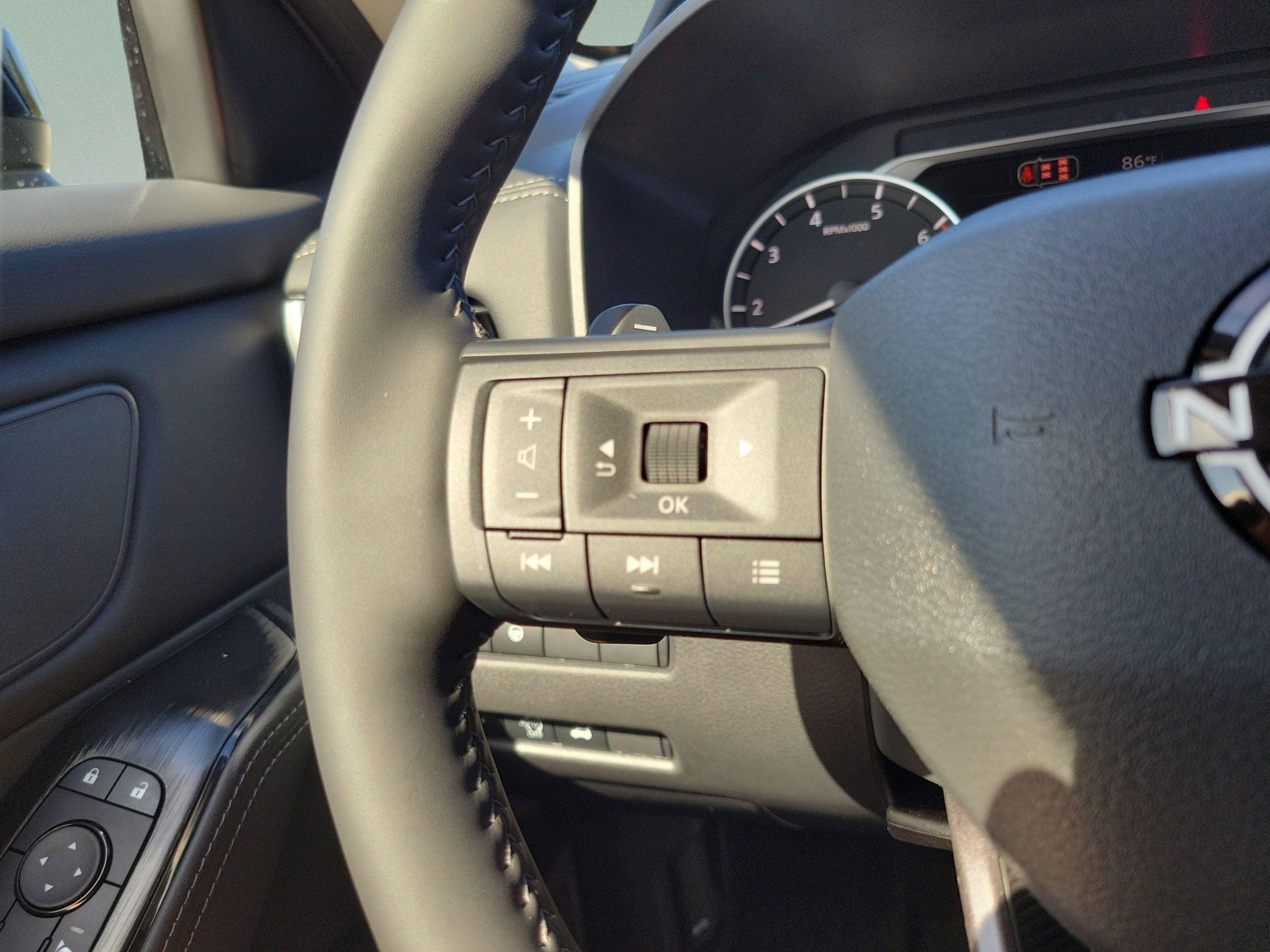 New 2026 Nissan Rogue Dark Armor FWD image 22