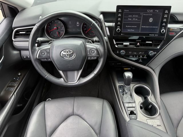 Used 2022 Toyota Camry XSE image 14