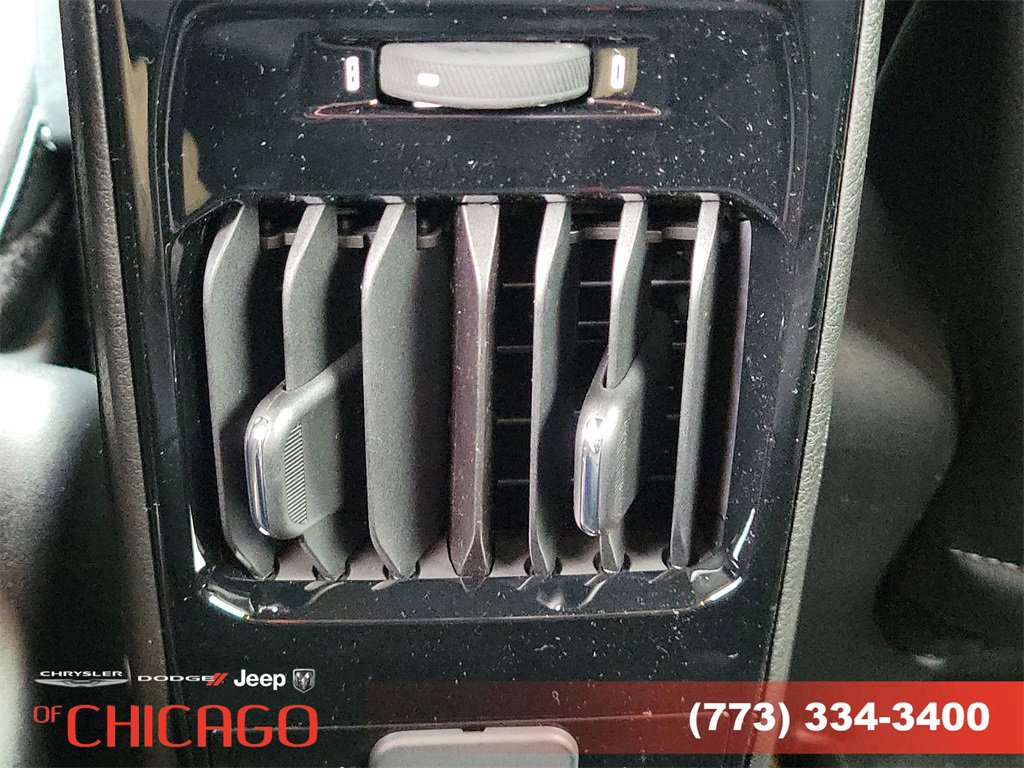 New 2026 Jeep Compass Latitude image 12