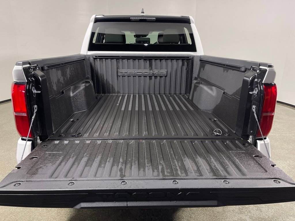 Certified 2024 Toyota Tacoma SR5 image 10