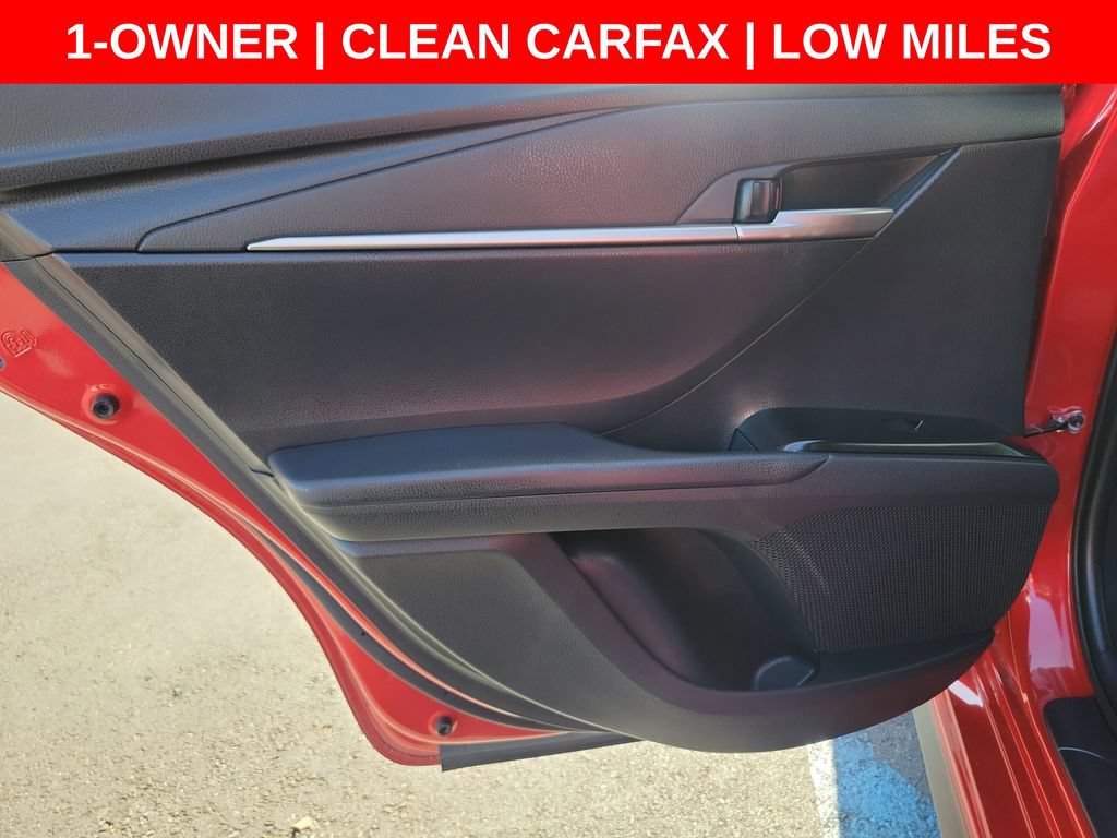 Used 2025 Toyota Camry SE FWD image 17