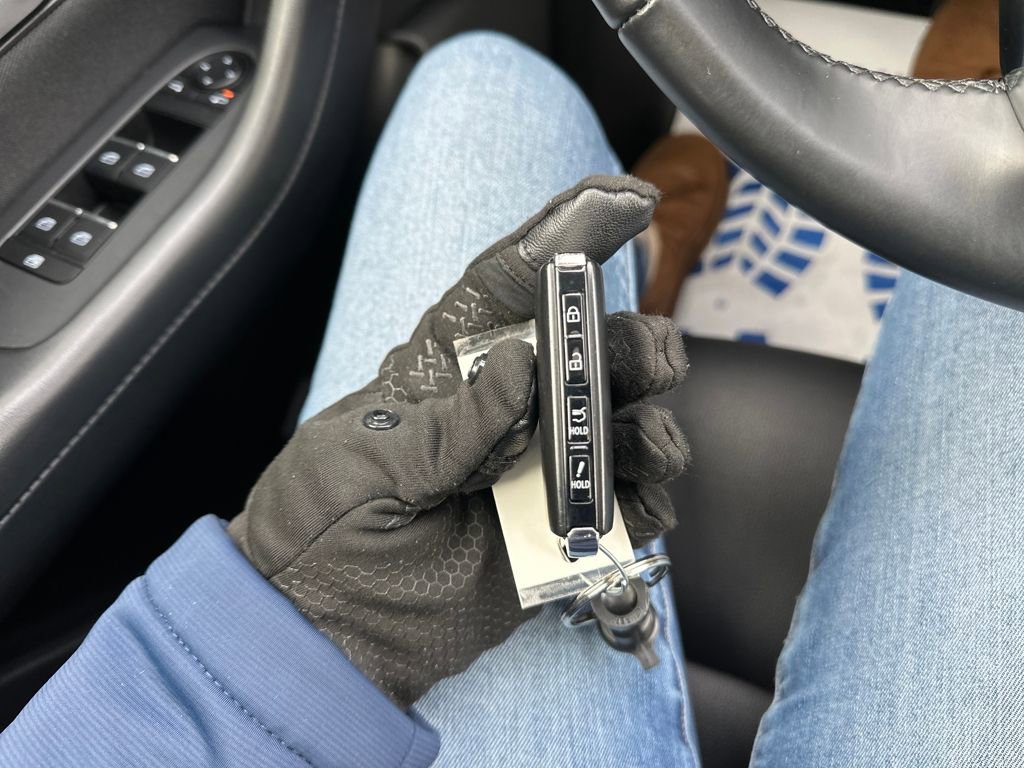 Used 2025 MAZDA CX-90 3.3 Turbo w/ Select Package image 27