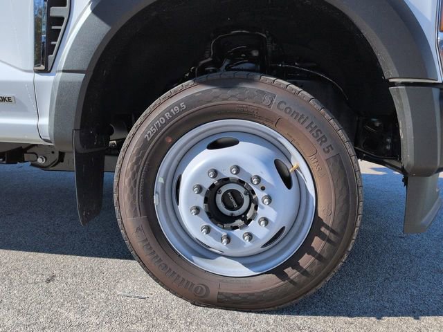 New 2025 Ford F550 4x4 Crew Cab Super Duty image 10