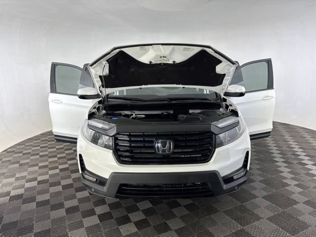 Certified 2023 Honda Ridgeline Black Edition image 14