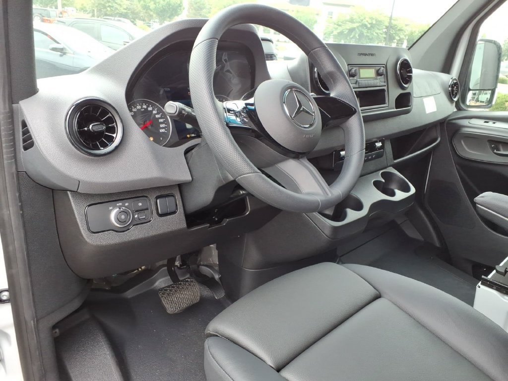 New 2026 Mercedes-Benz Sprinter 2500 image 16