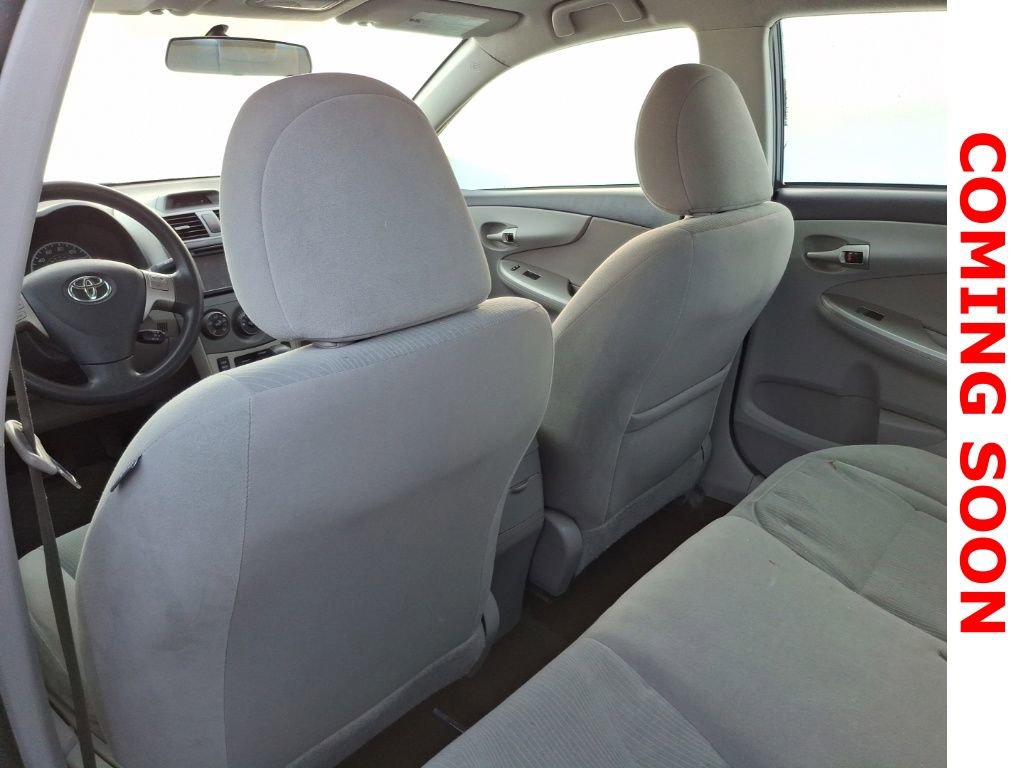 Used 2013 Toyota Corolla LE image 14