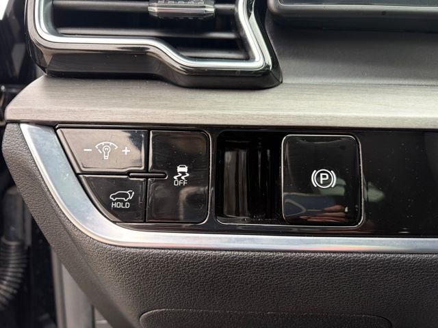 Used 2024 Kia Sportage X-Line w/ X-Line Premium Package image 30