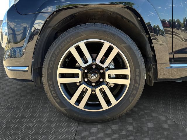 Used 2015 Toyota 4Runner Limited AWD/4WD image 13