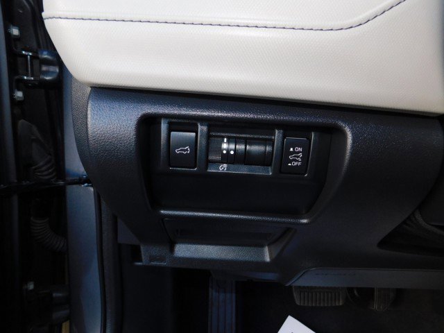 Used 2025 Subaru Forester Premium w/ Convenience Package #1 image 22