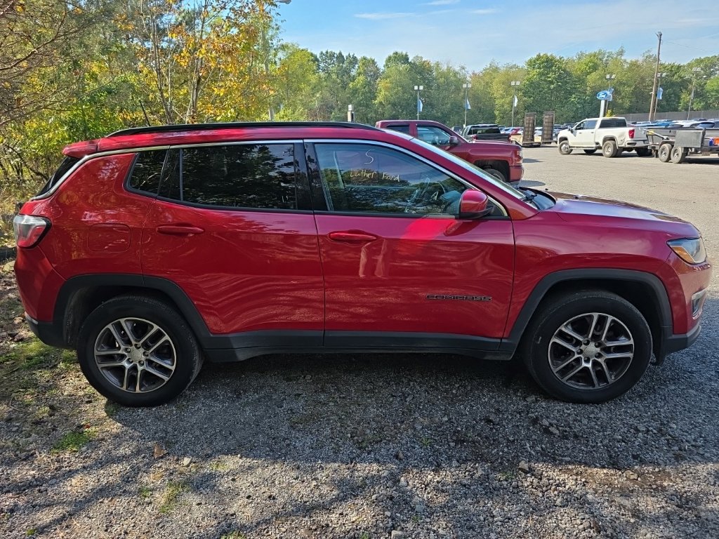 Used 2020 Jeep Compass Latitude AWD/4WD image 9