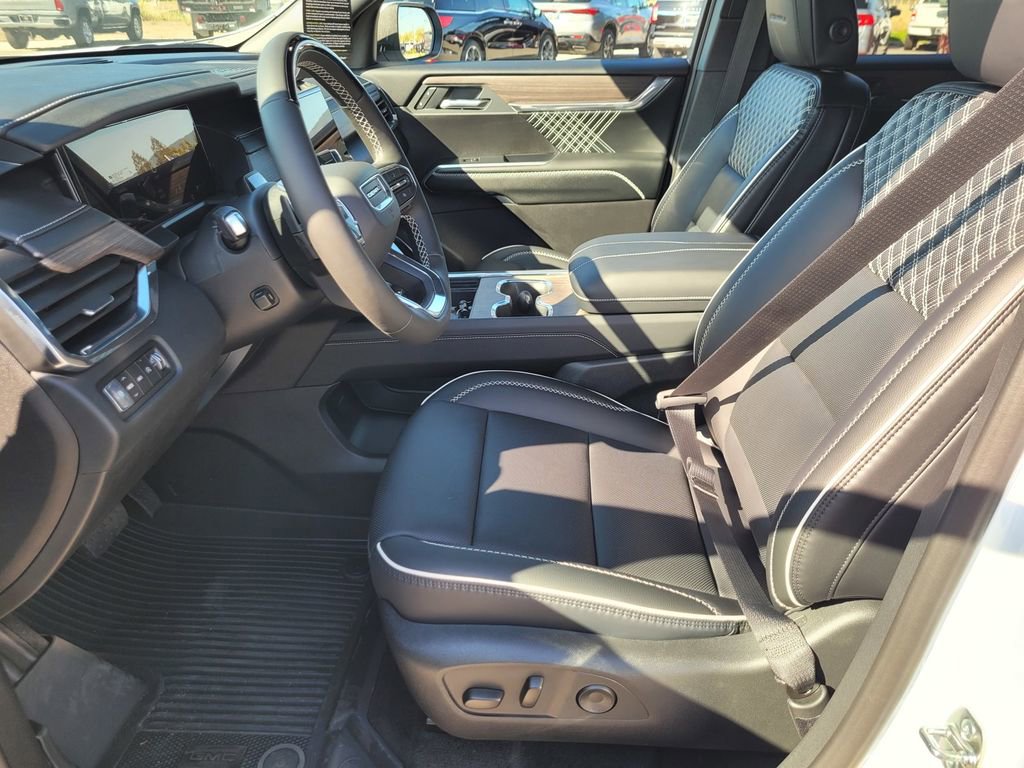 New 2026 GMC Acadia Denali w/ Super Cruise Package image 12